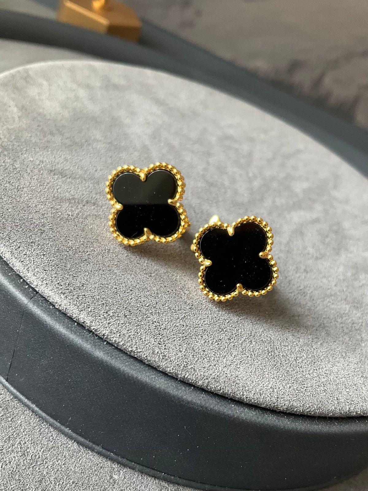 MiniClove Earrings🍀✨