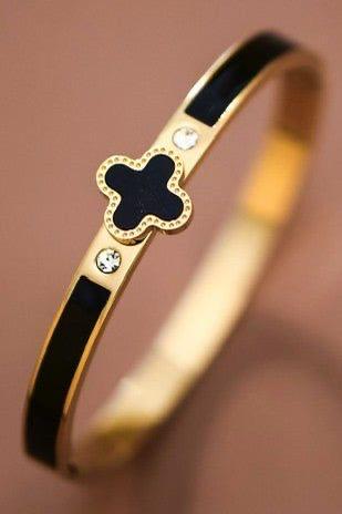 Midnight Clover Kada ππ