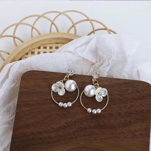 SnowPetal Earrings❄️🌸