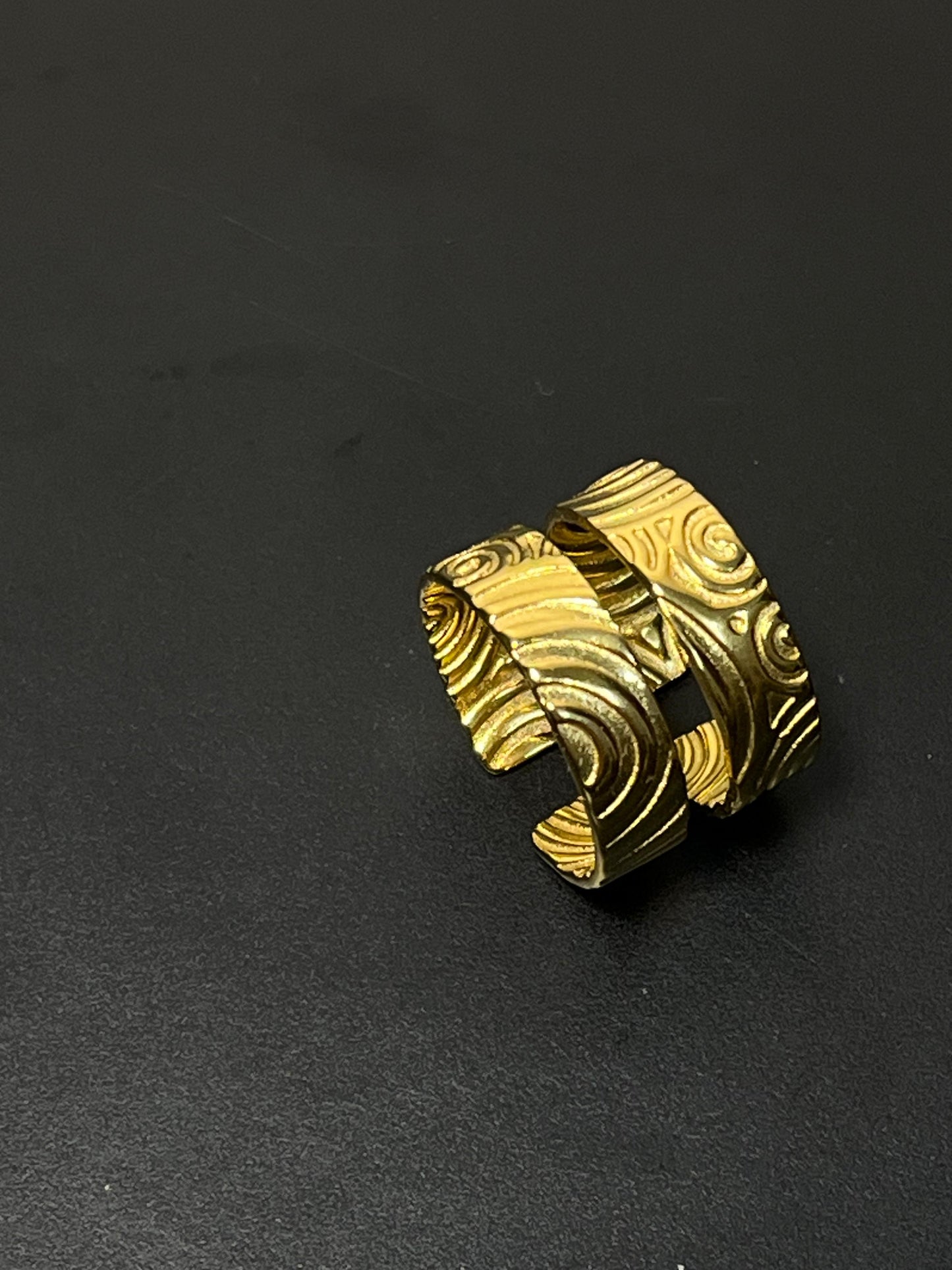 MajesticGlow Ring ππ₯