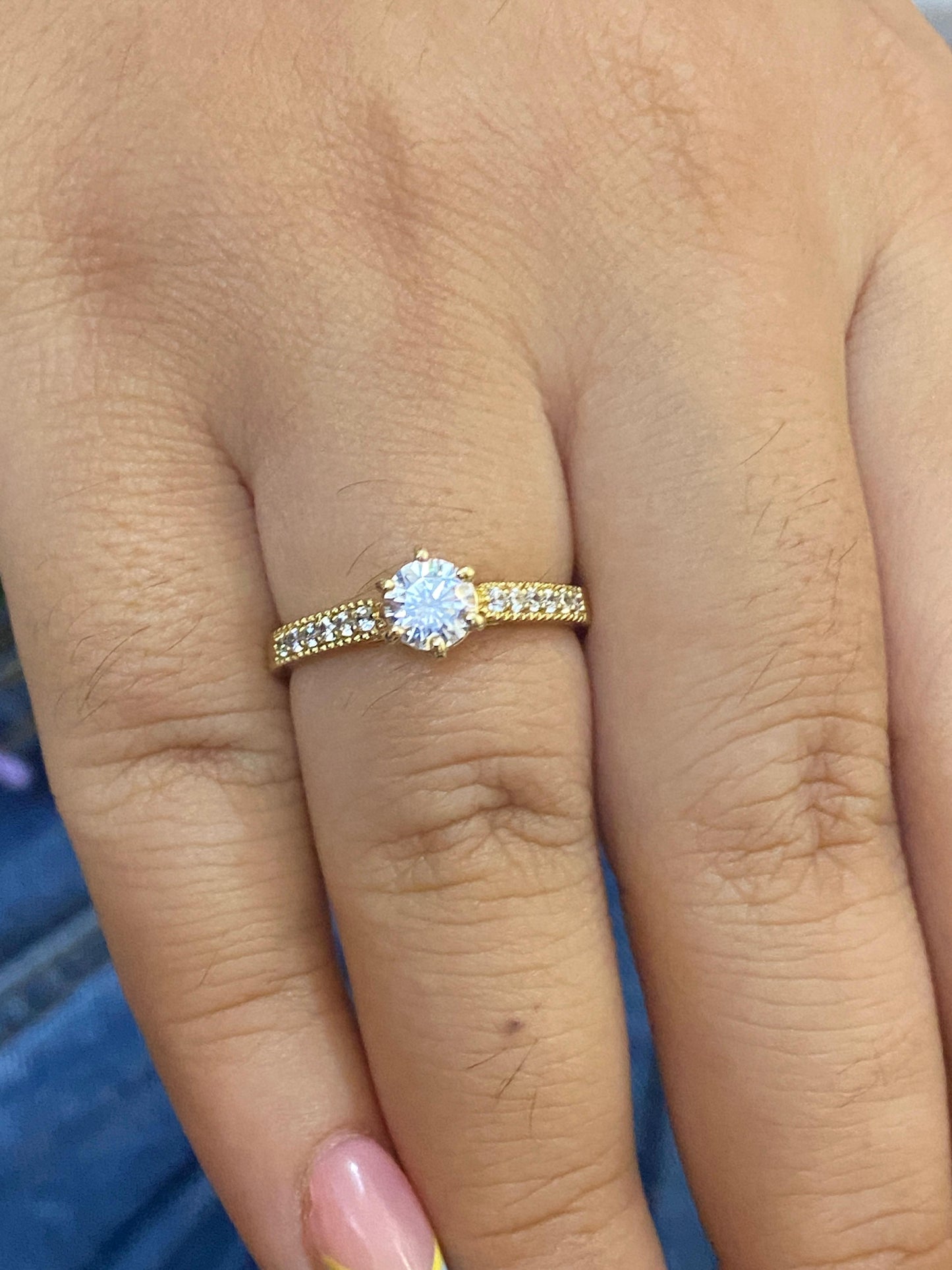 LumiGlint Ring β¨