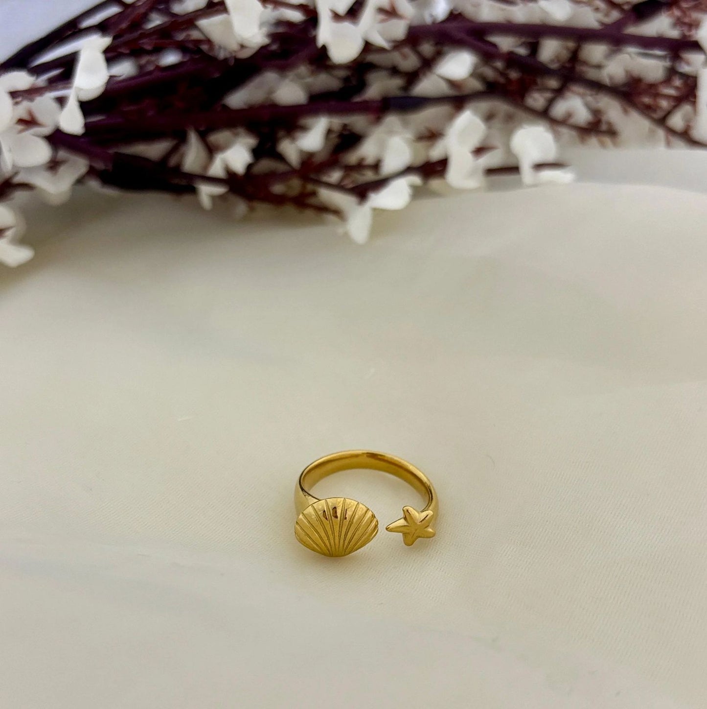 ShellGleam Ring๐โจ