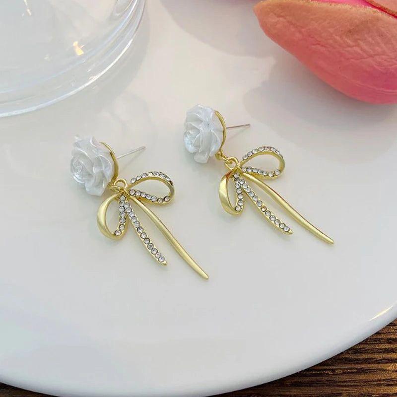 WhiteWink Earrings🤍🎀