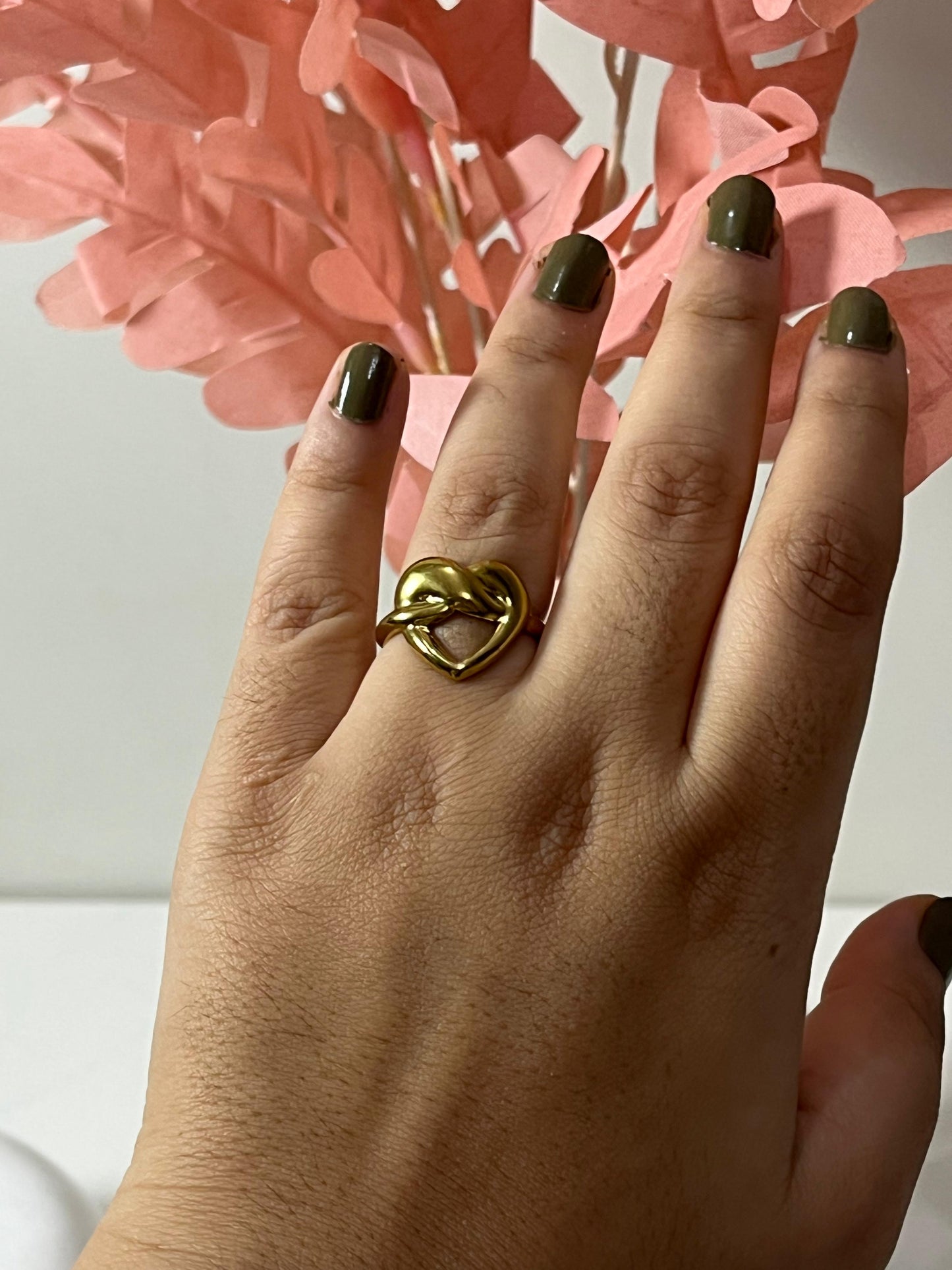 Tangled Hearts Ring πβ¨