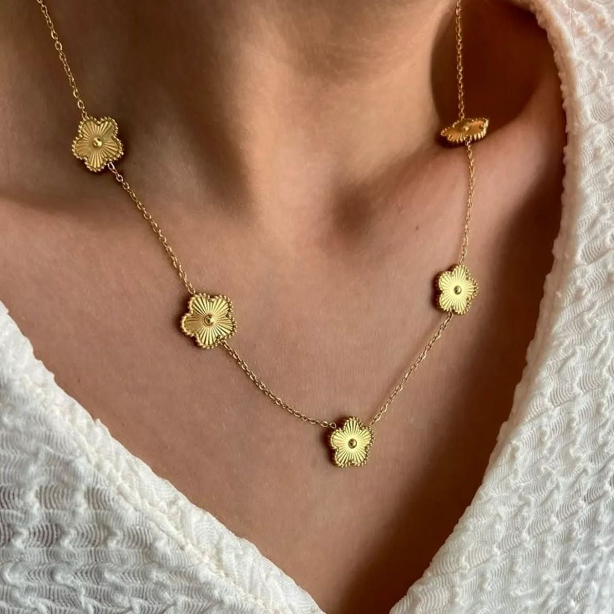 GlowClover Pendant β¨π