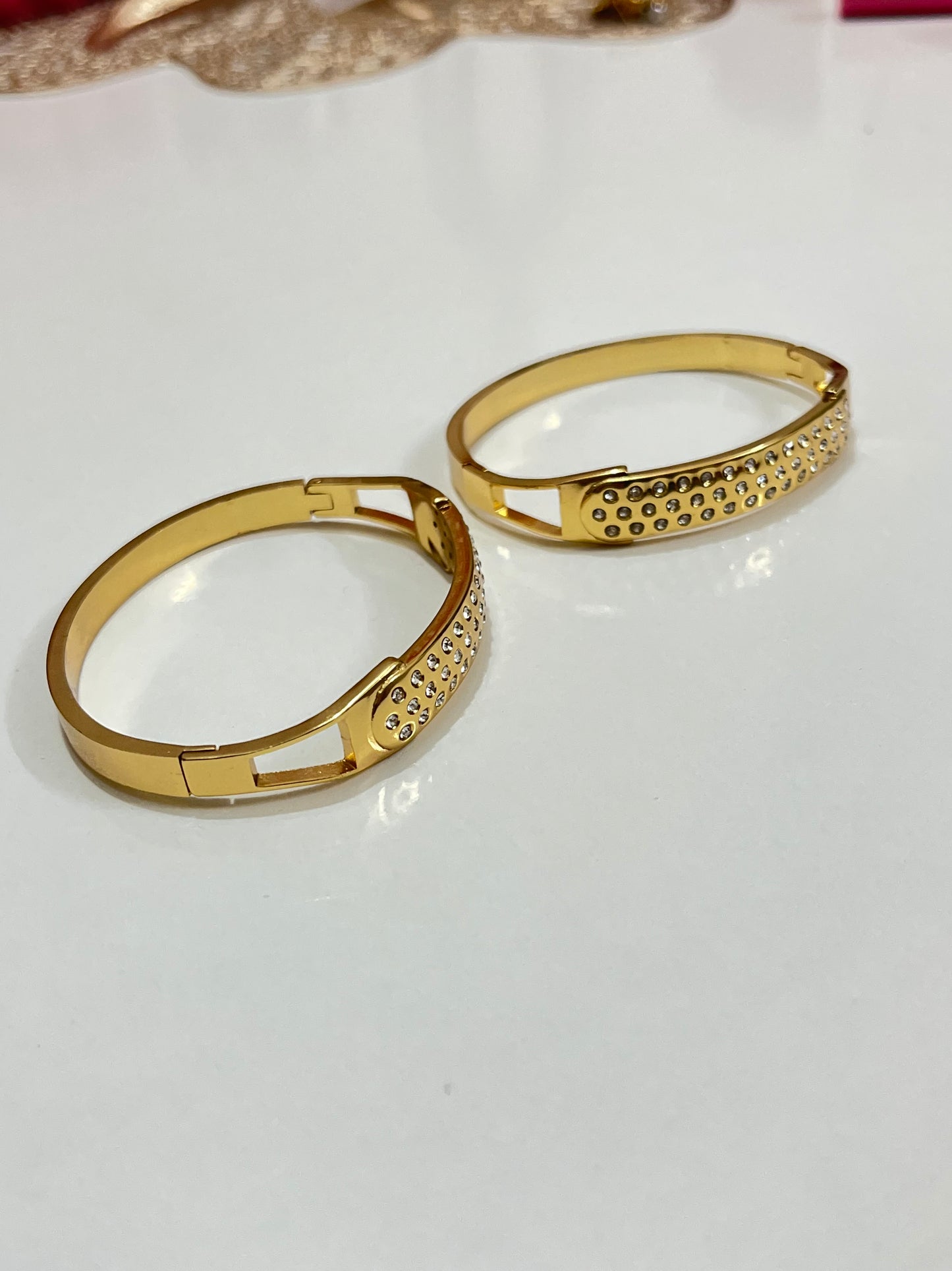 Twinkle Touch Bangles✨