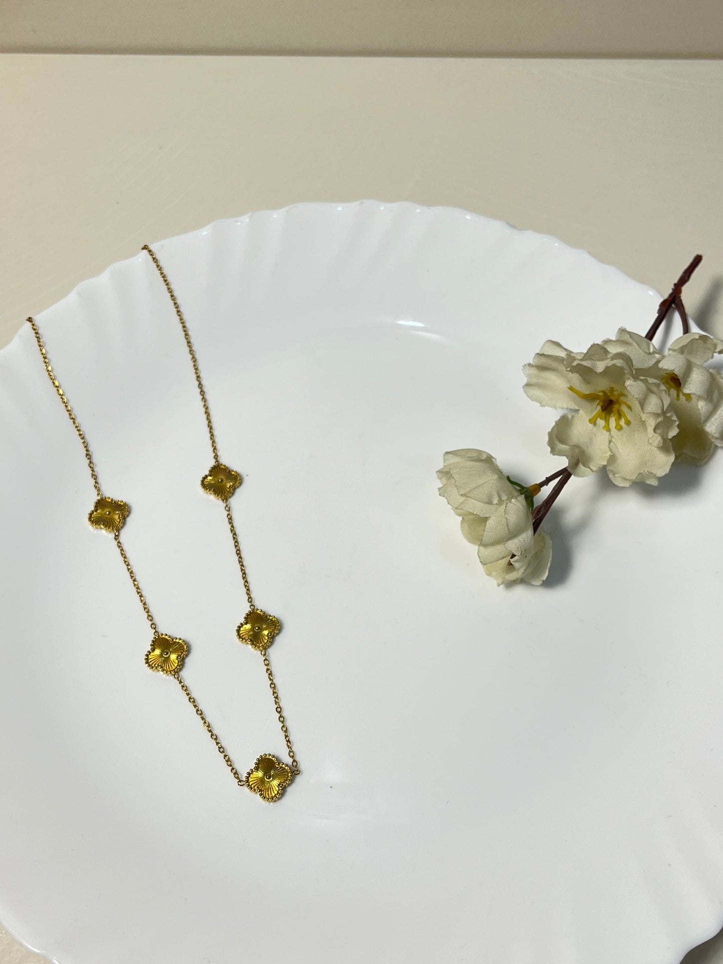 GlowClover Pendant β¨π