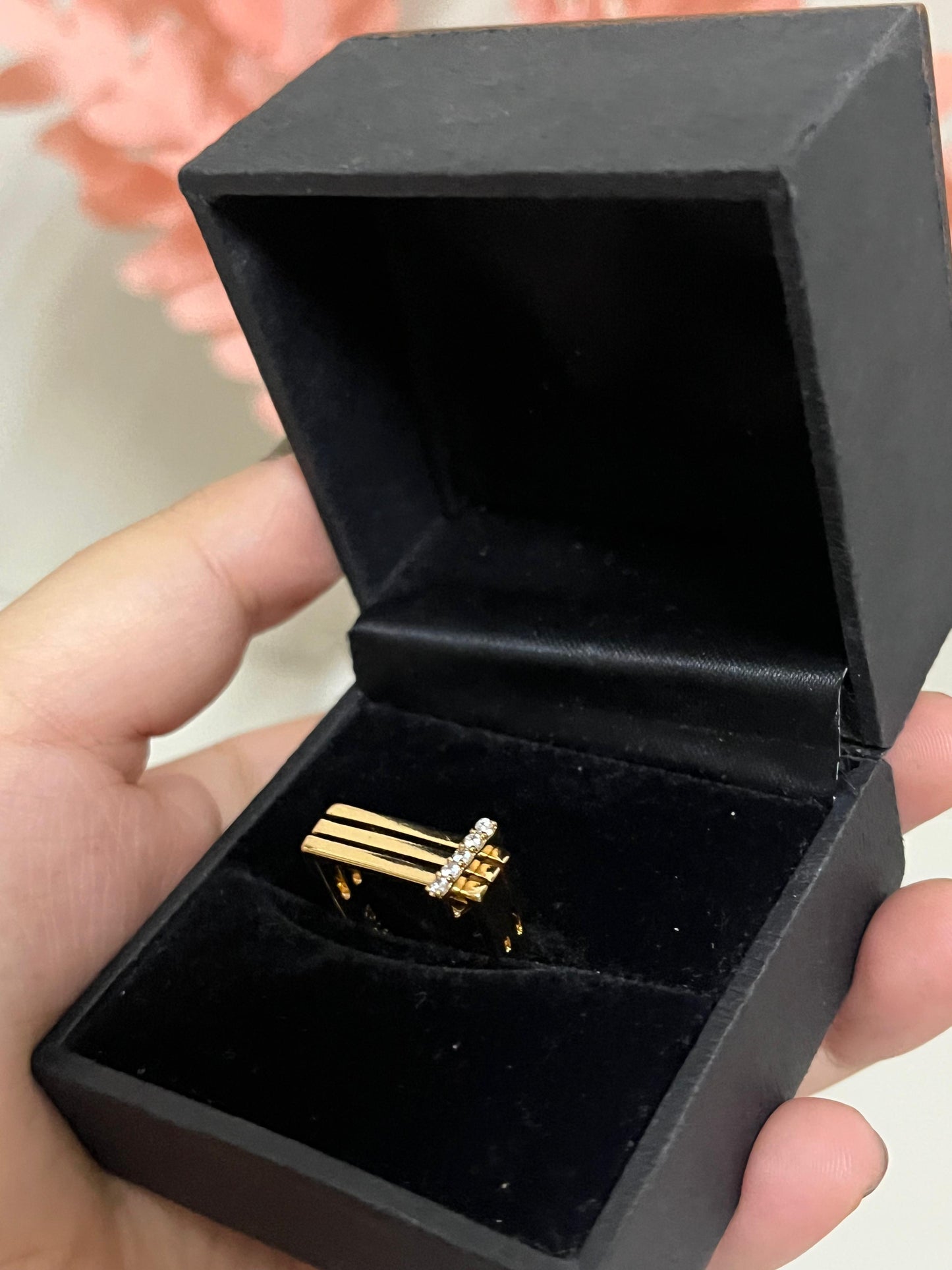 GleamFrame Ring πΌβ¨
