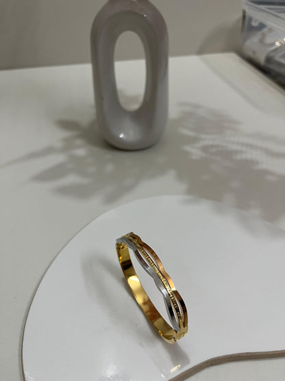 AuraTwist | Tricolor Kada 🔱💫