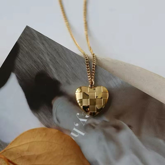 SereniHeart Pendant |🌷