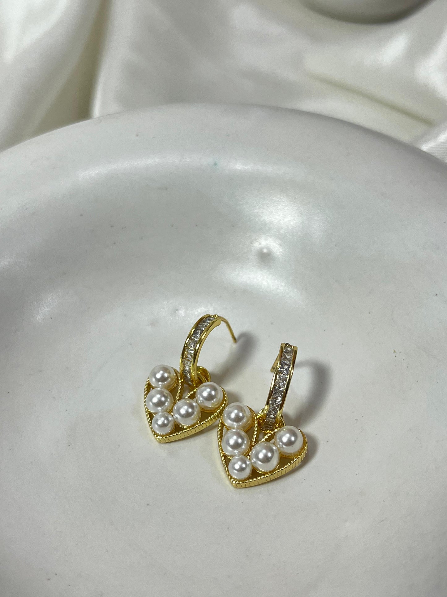PearlHeart Earrings🤍💗