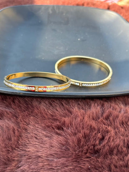 LumeLush Bangle Set✨