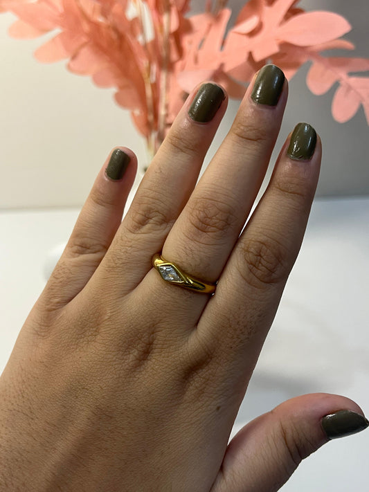 GlimmerNest ring✨💛