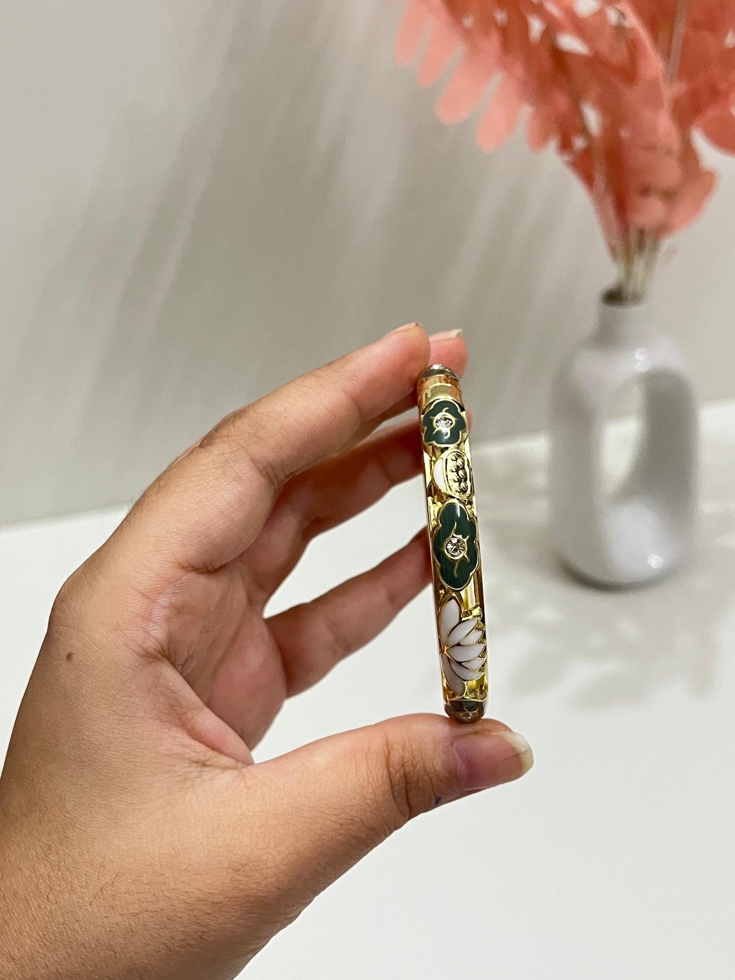 Lotus Glow Kada 🌸✨