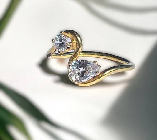 CrownGleam Ring 👑