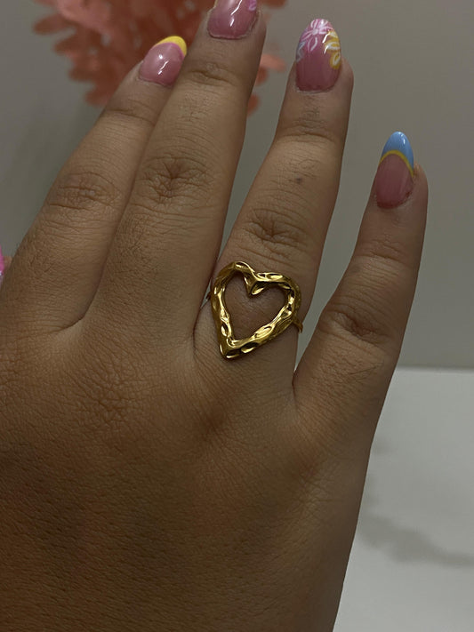 HeartLoop Ring 💖🔁