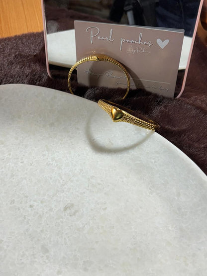 HeartiGlow Bangles set✨