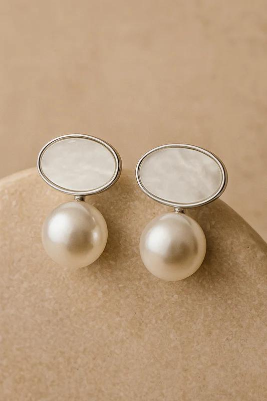 MoonPearl Earrings 🌙🤍