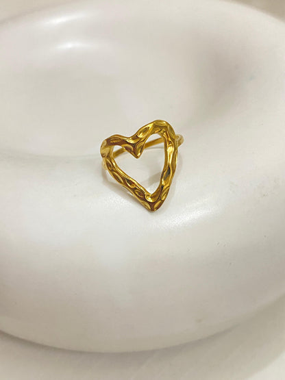 HeartLoop Ring 💖🔁