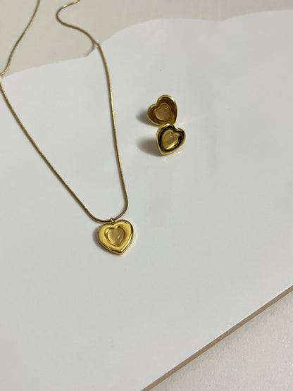 GlowLuv pendant set✨💕