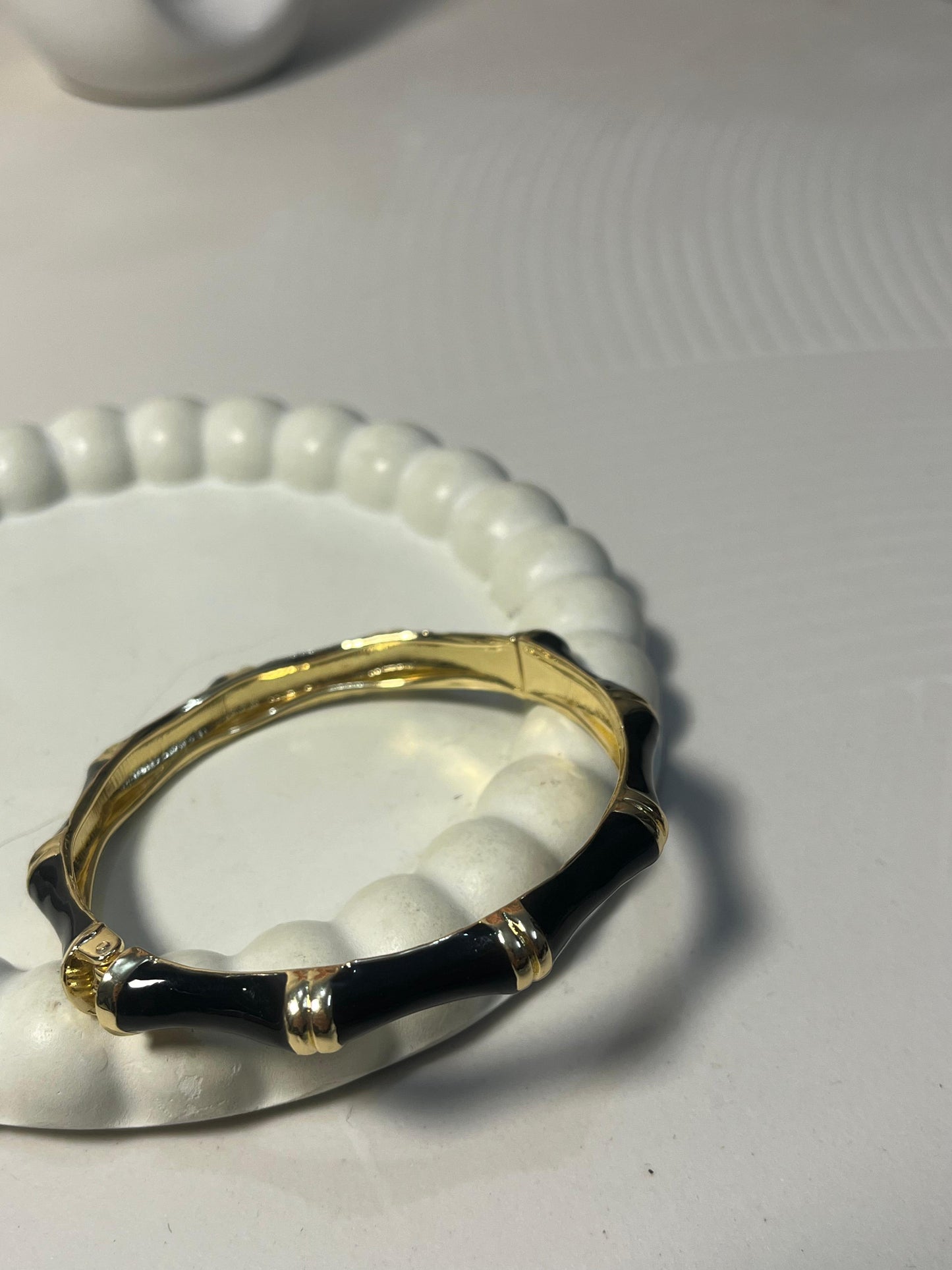 Enamel kada🖤💛