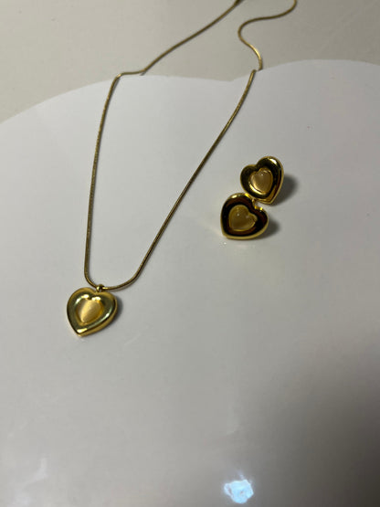 GlowLuv pendant set✨💕