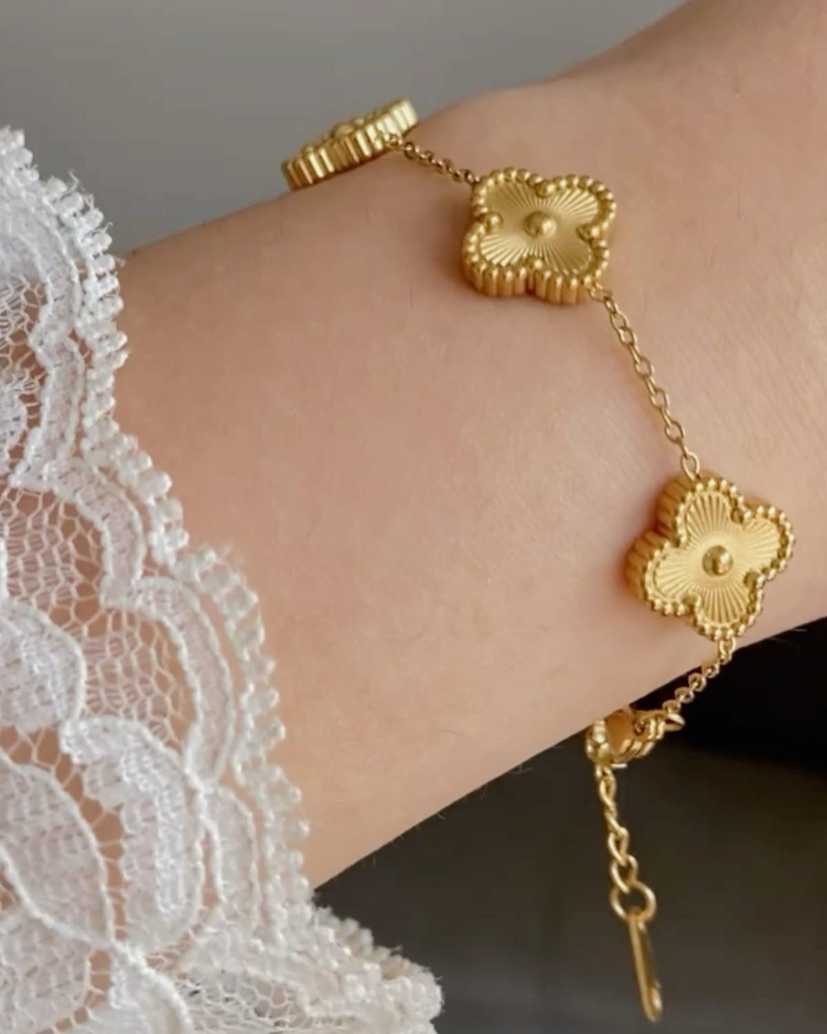 GoldieClover bracelet 🌼💛