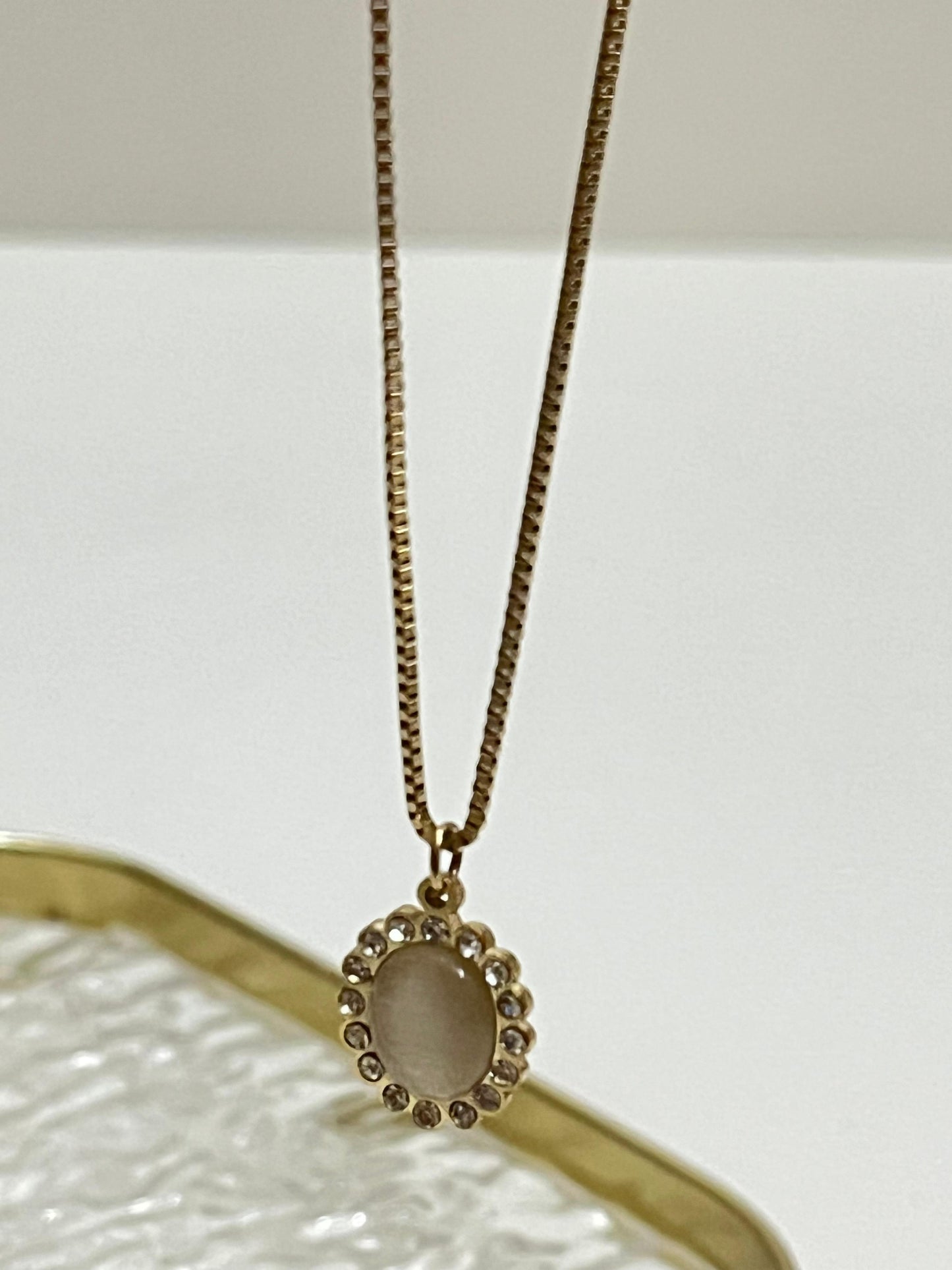 OvalMuse Pendant ✨