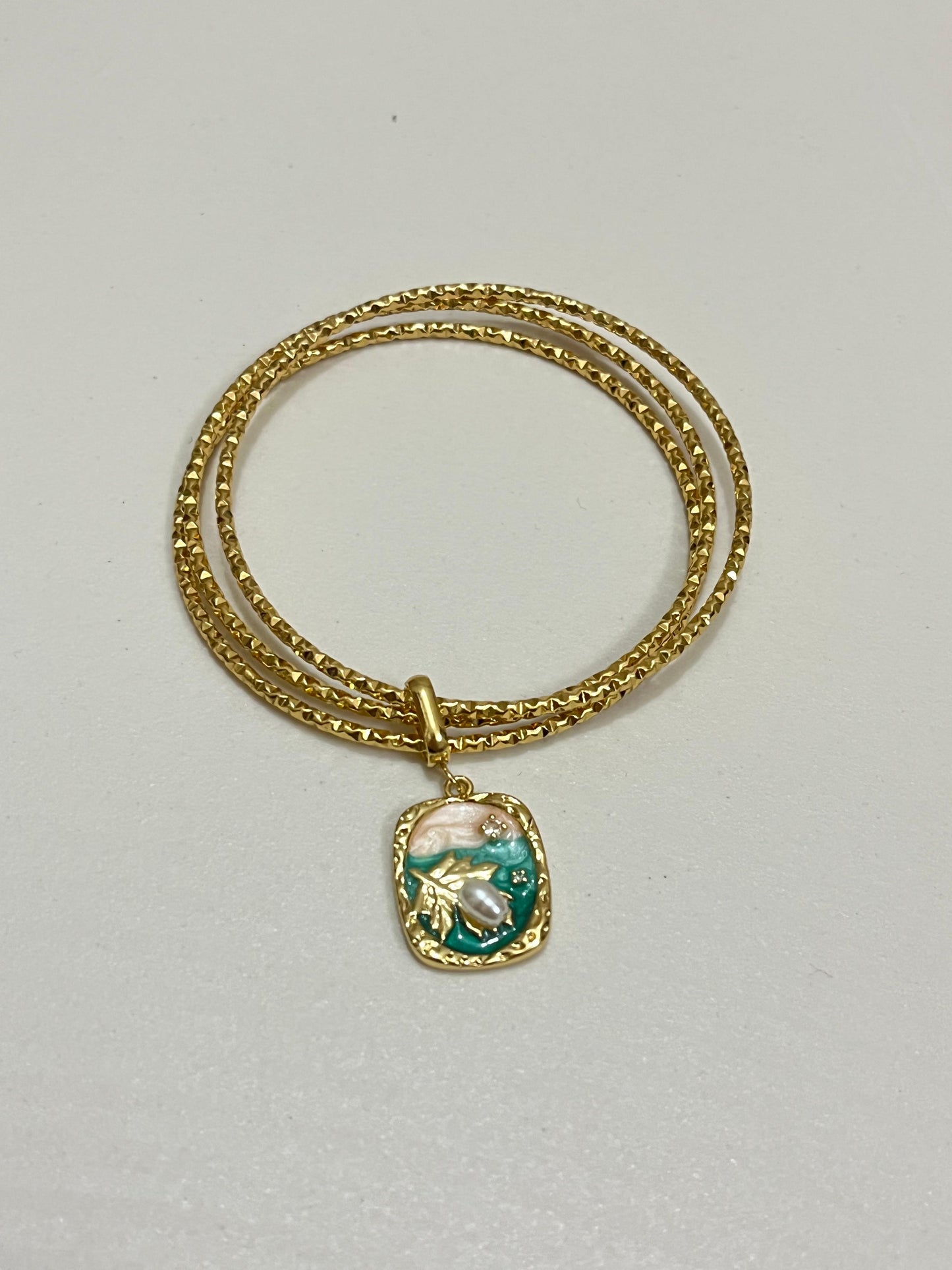 AuraFrame Bangles✨