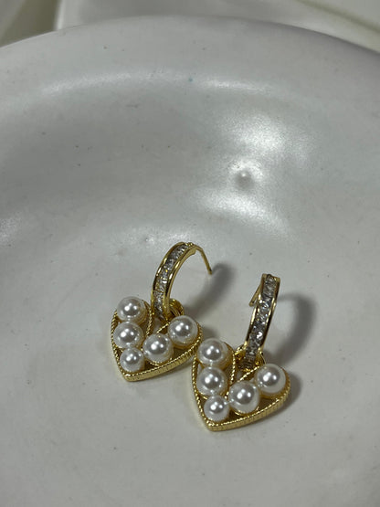 PearlHeart Earrings🤍💗