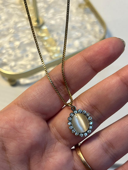OvalMuse Pendant ✨