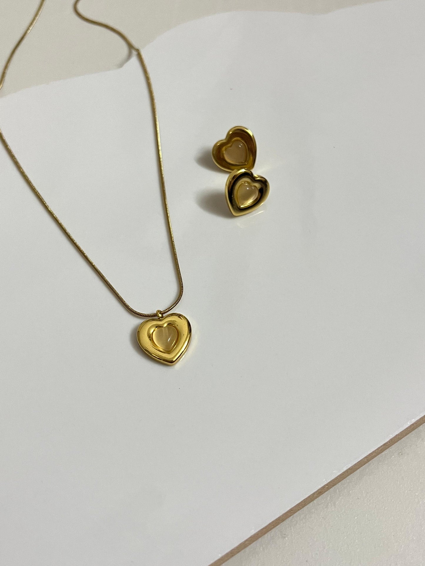 GlowLuv pendant set✨💕
