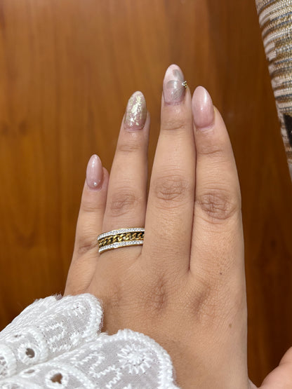 Regal Chainé Band Ring 👑💛