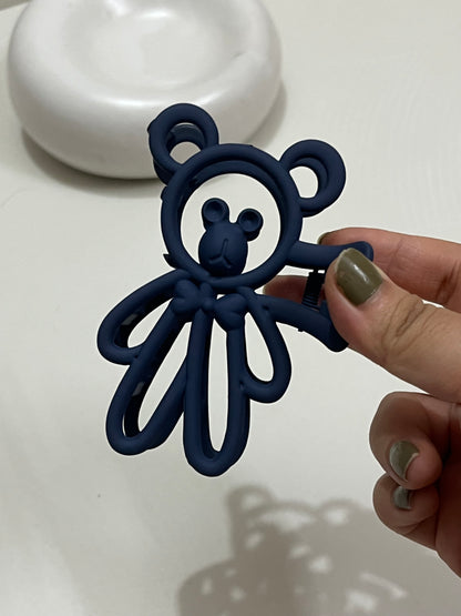 RosieGlow Bear Hug Clip 🌸🐻