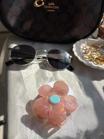Peach Bloom Hair Claw 🌸