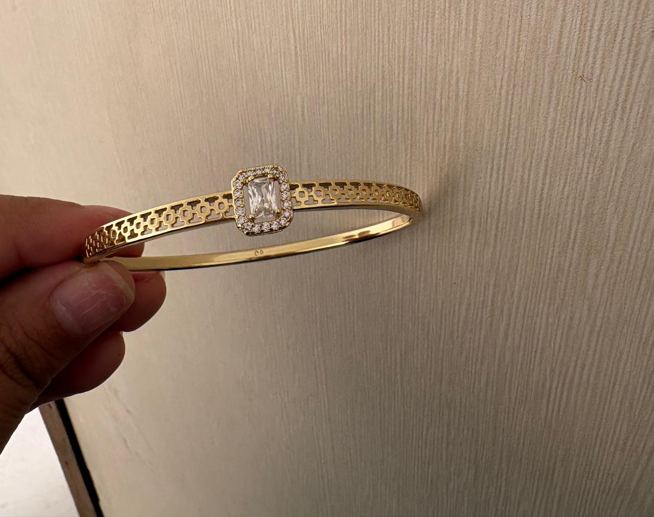 Radiant Halo Geometric Bangle
