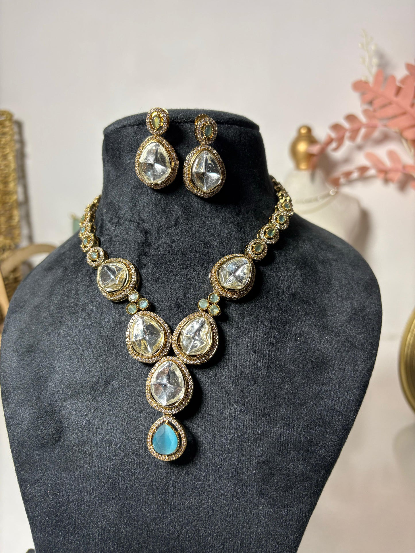 Aqua Kundan Elegance Necklace Set