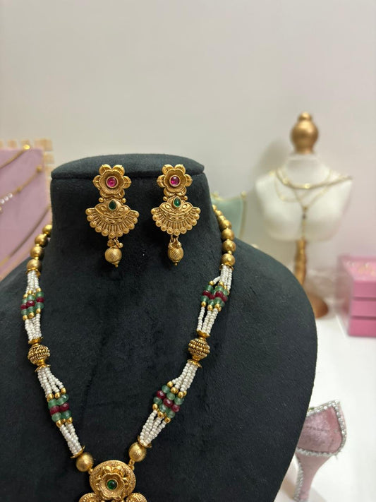 Antique Temple Heritage Necklace Set