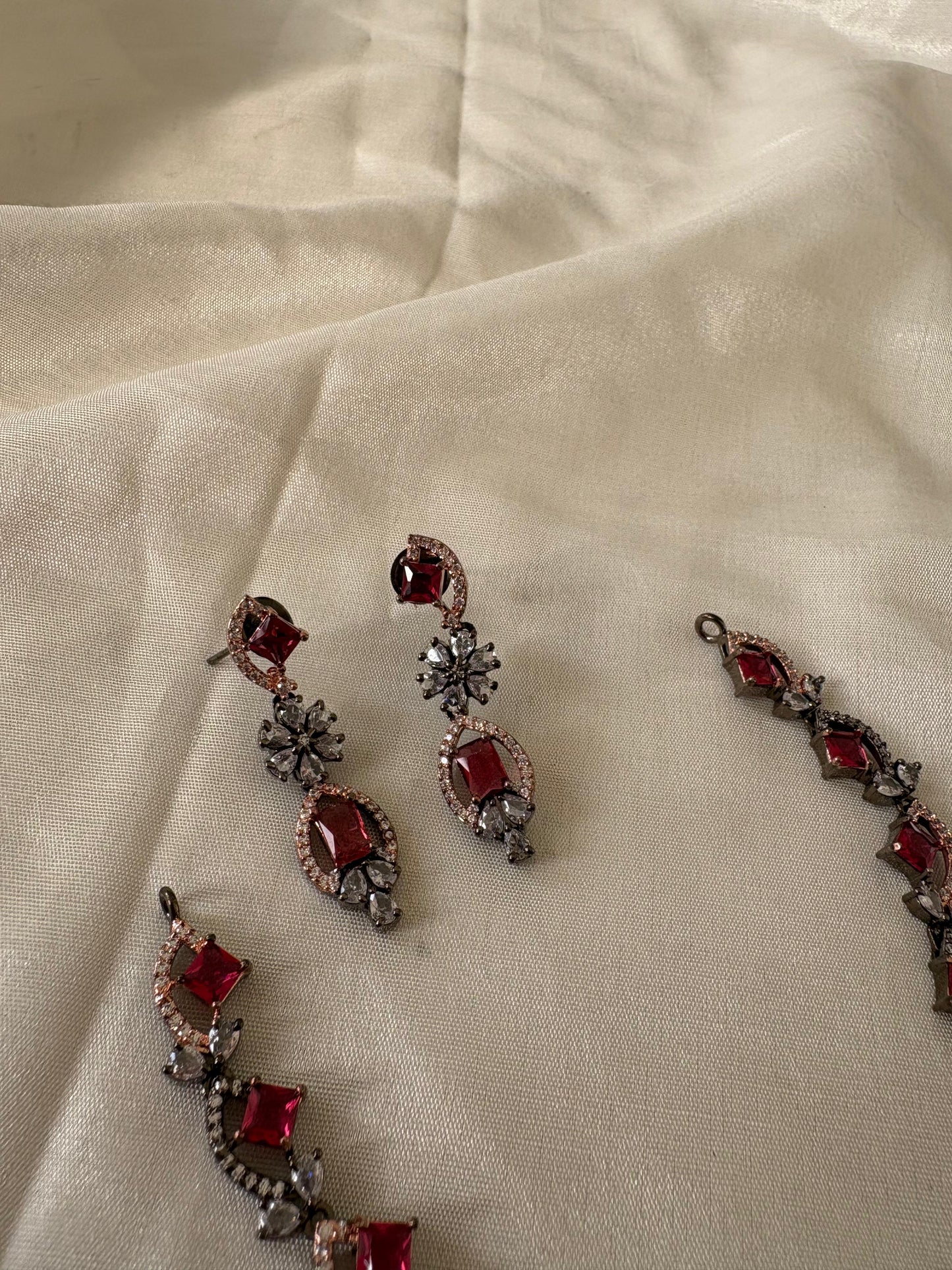 Crimson Bloom Bridal Set