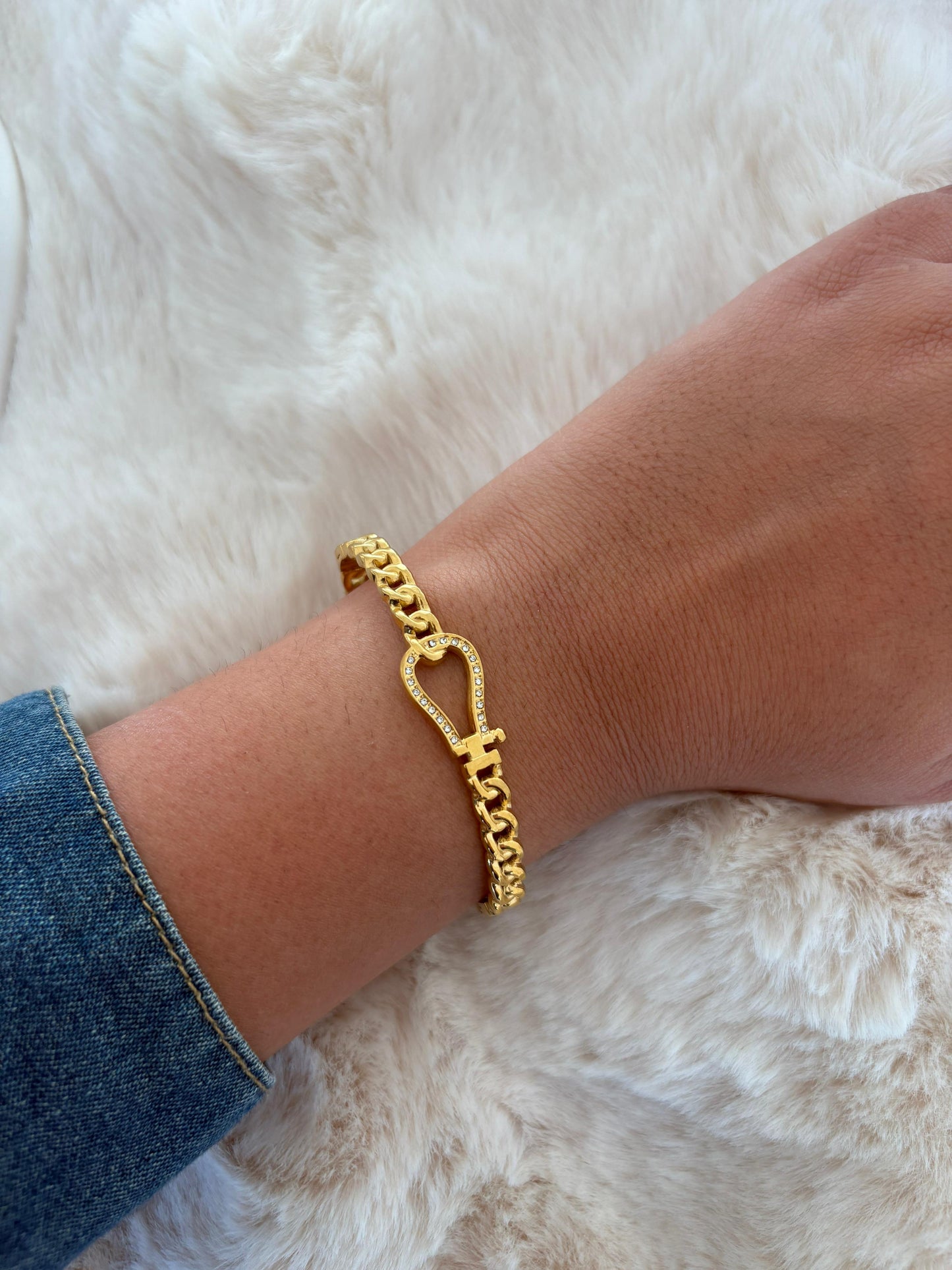 Linked Heart Luxe Bracelet