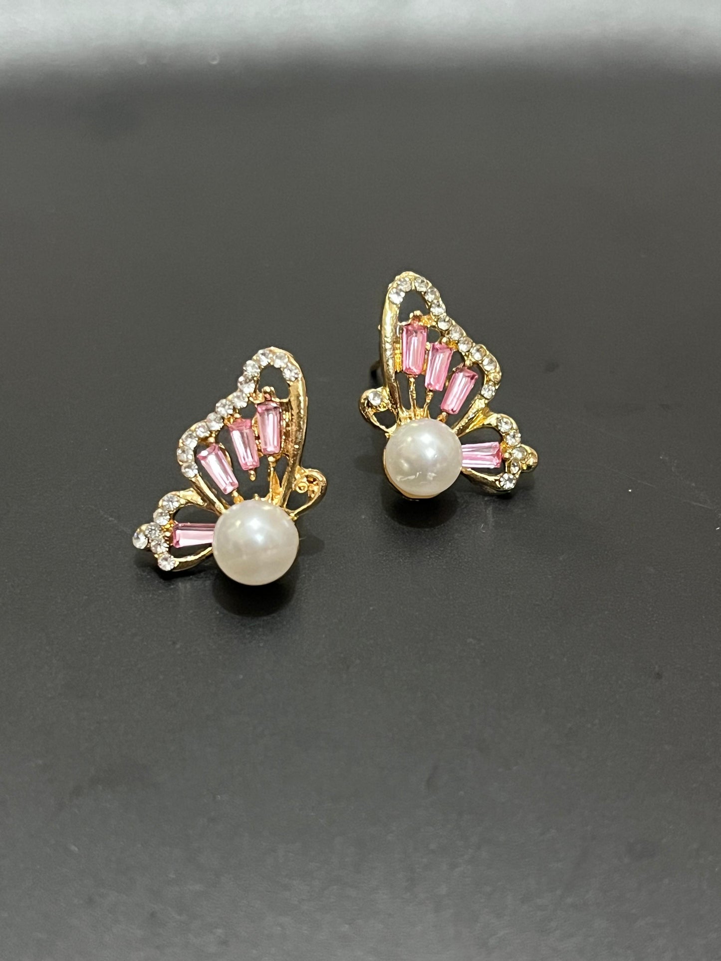 PearlFlit| Pink Earrings🐚🦋