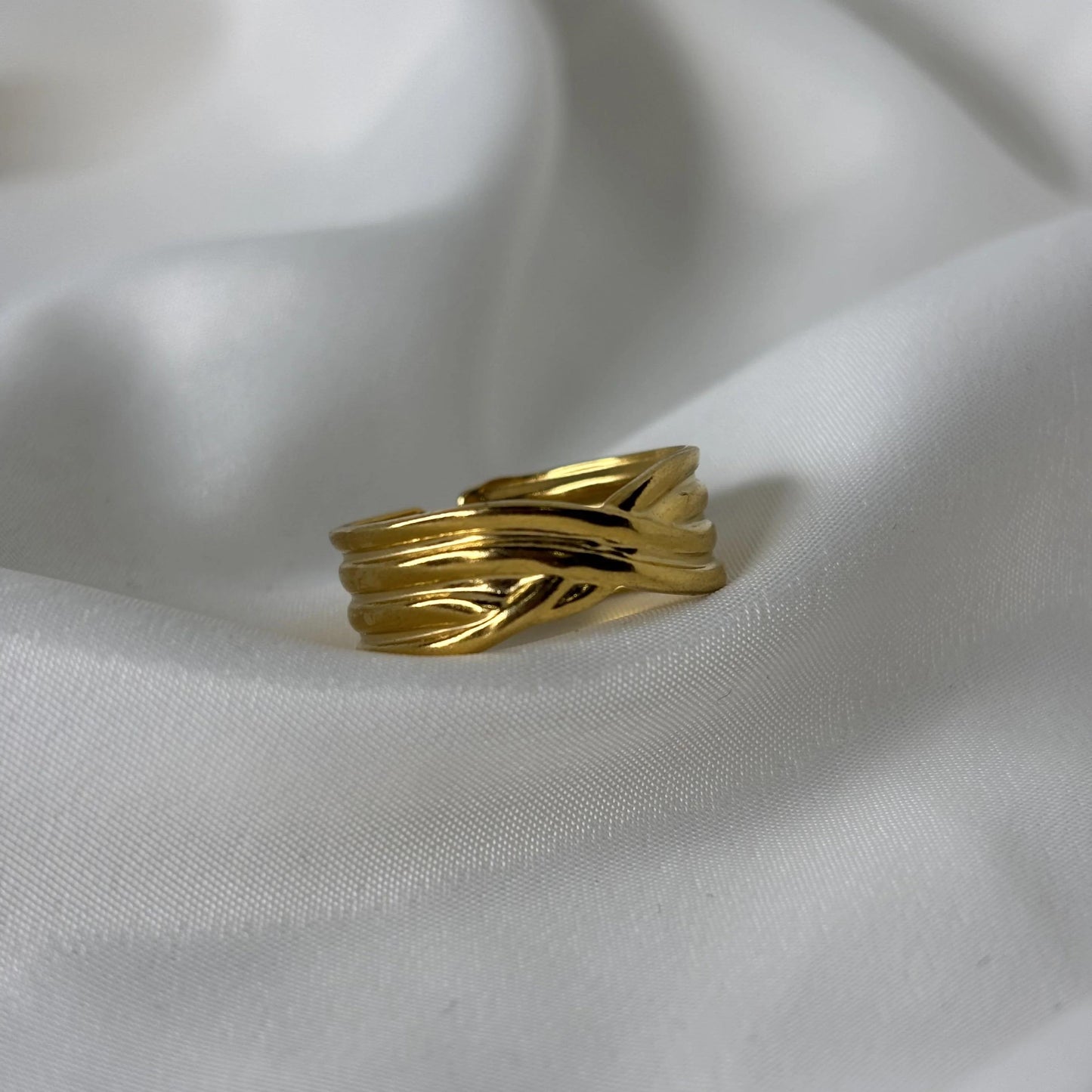 Golden Drift ring✨