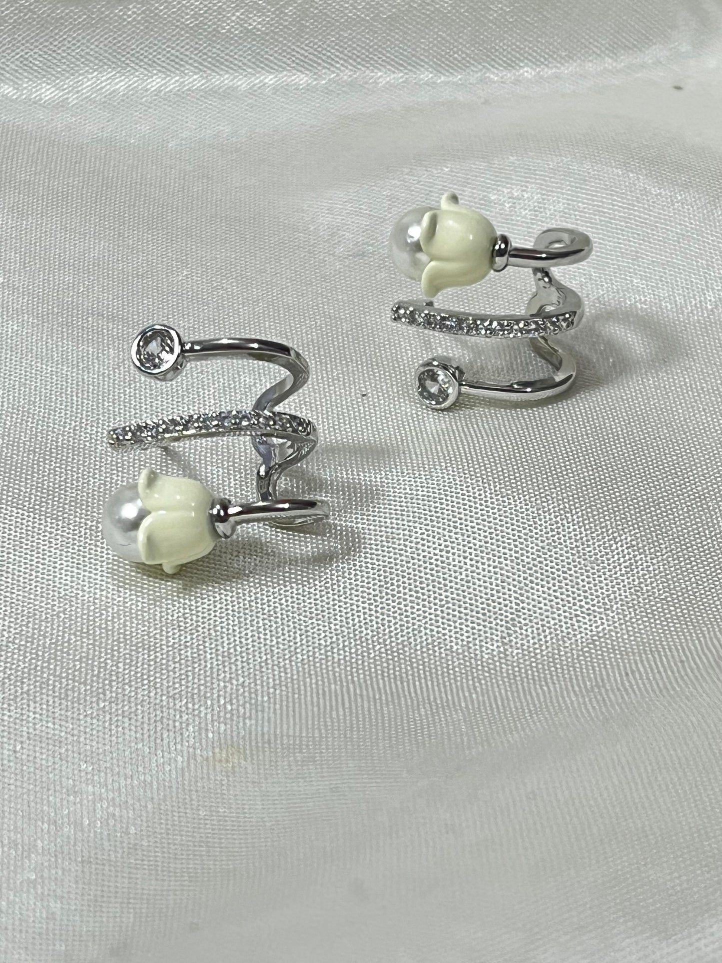 PearlPetal | Silver Earcuffs🐚🌷