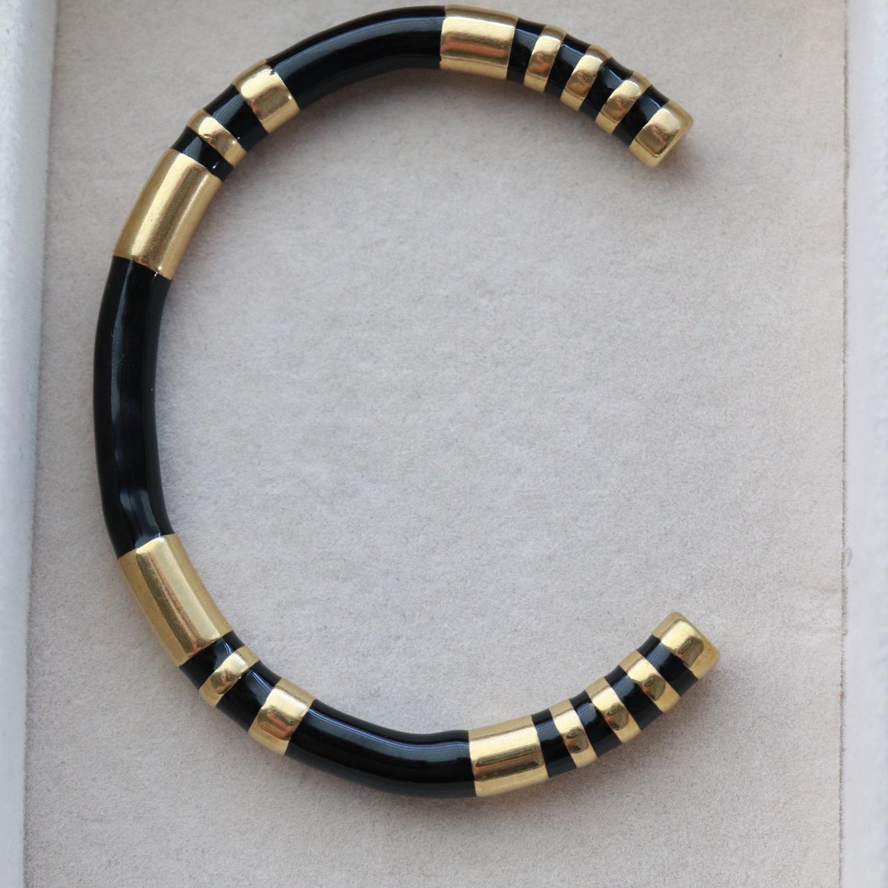 Black Aura Kada ⚫💛