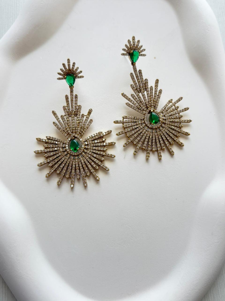 Emerald Radiance Sunburst Drops 💚