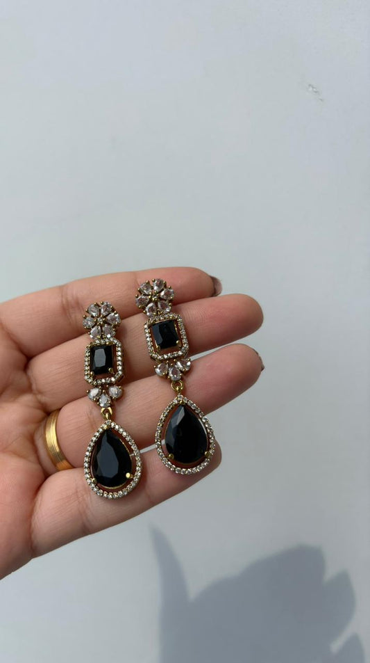 🖤 Midnight Luxe Teardrop Drops ✨