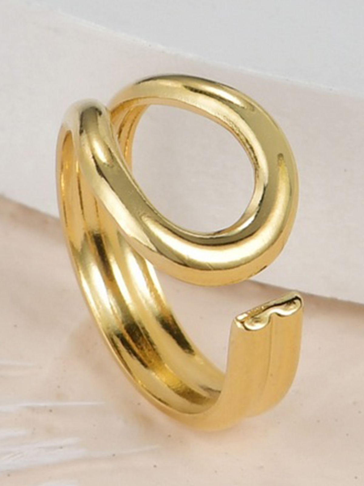 LushCurve Ring 💛🌼