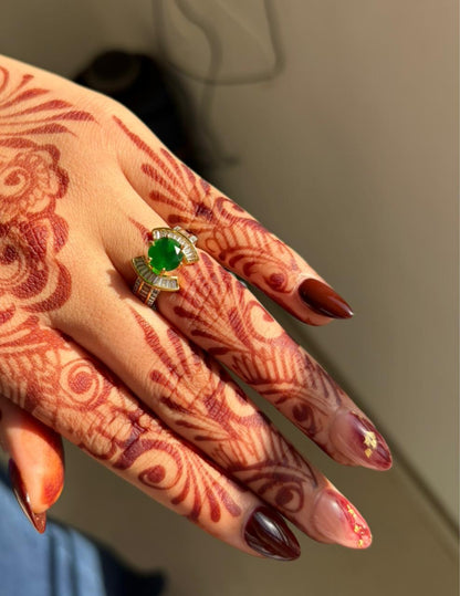 Emerald Arc Luxe Ring