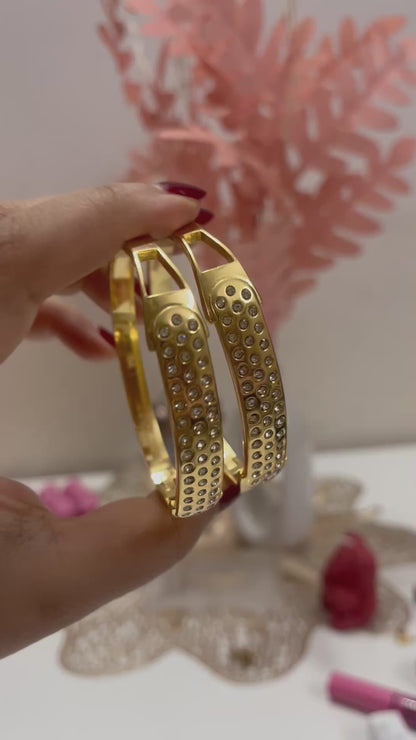 Twinkle Touch Bangles✨