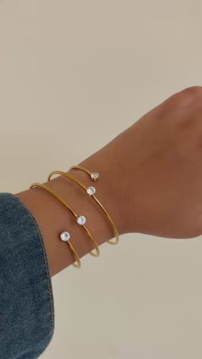 Minimalist Solitaire Open Cuff